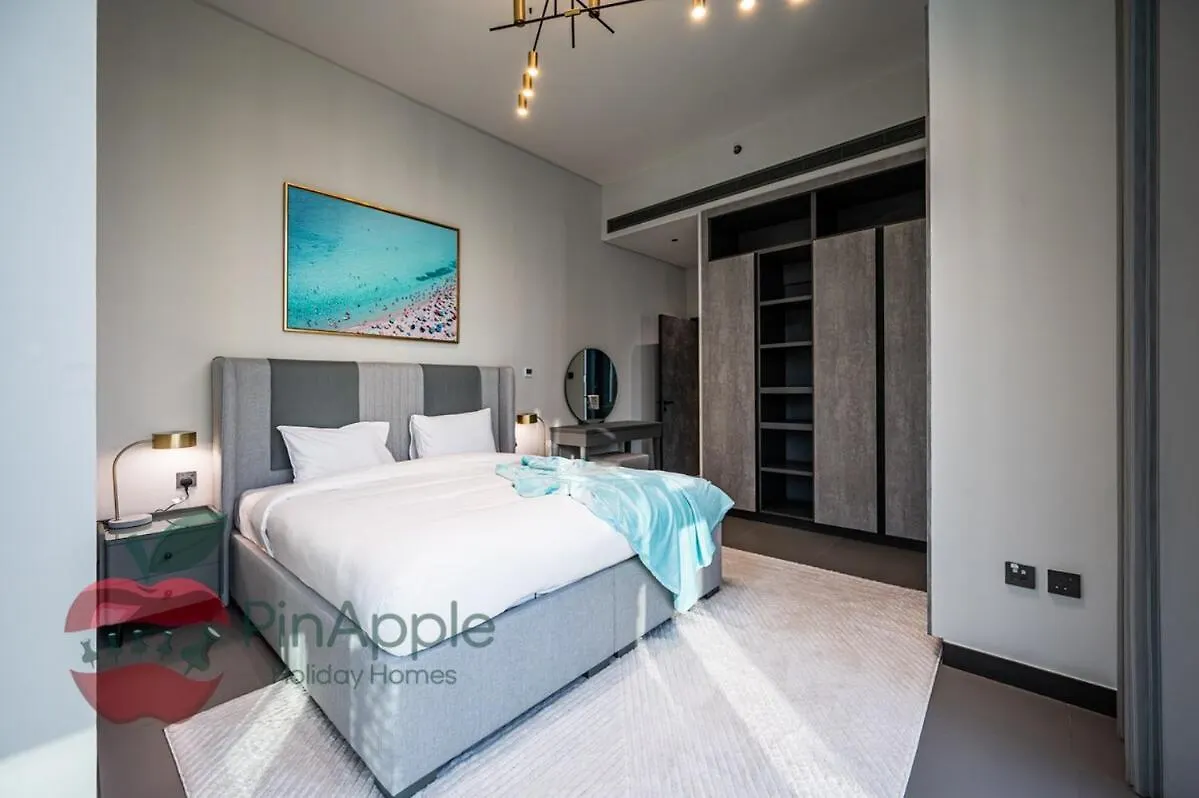 Mbl Royal Live 2Br And Maid Room Dubai Appartement