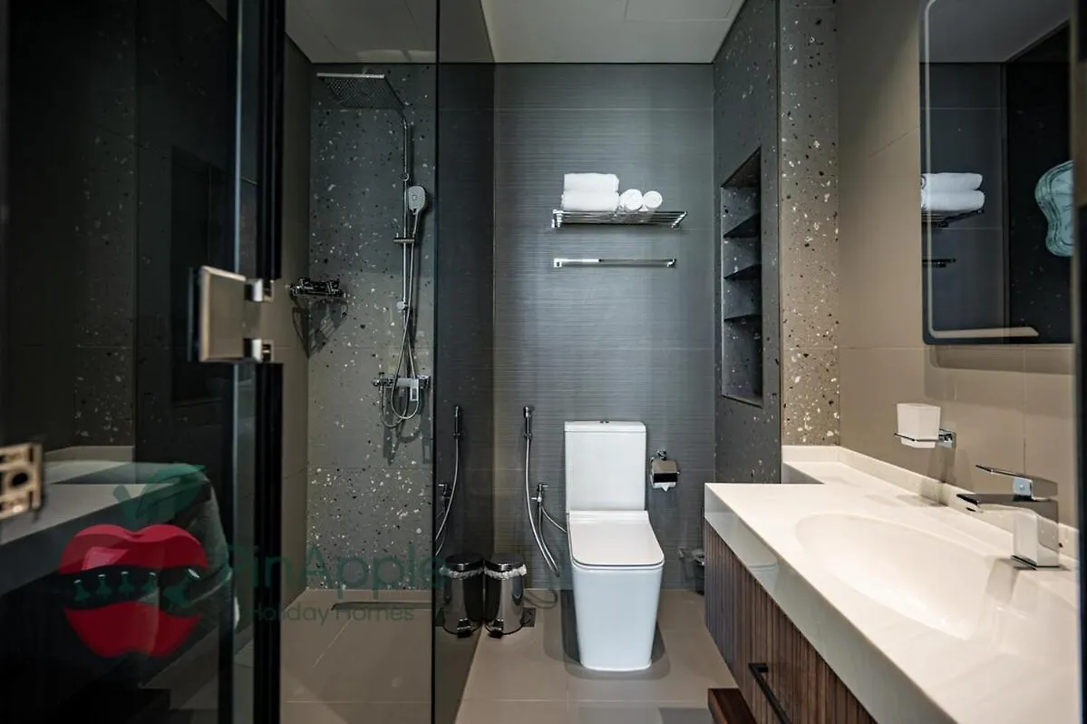 Mbl Royal Live 2Br And Maid Room Dubai Appartement
