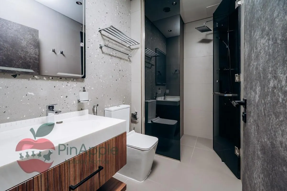 Mbl Royal Live 2Br And Maid Room Dubai 0*,  Verenigde Arabische Emiraten