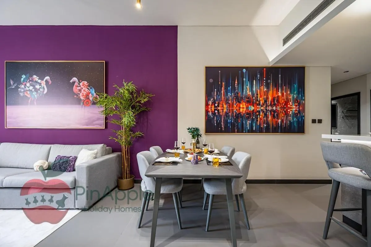 Mbl Royal Live 2Br And Maid Room Dubai