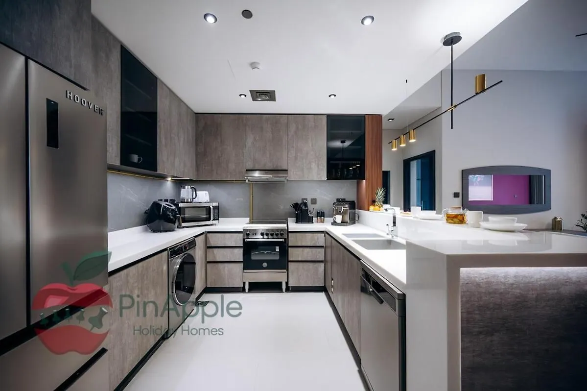 Mbl Royal Live 2Br And Maid Room Dubai 0*,  United Arab Emirates