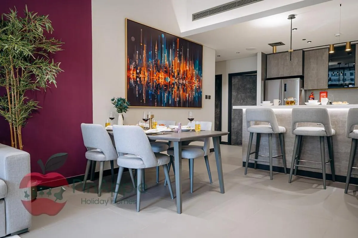 Mbl Royal Live 2Br And Maid Room Dubai